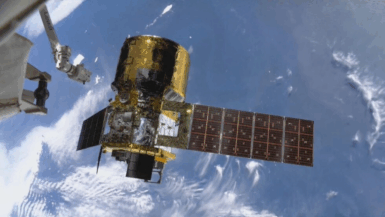 La nouvelle navette spatiale japonaise a impressionné les astronautes de l'ISS qui la trouve « si belle et brillante qu’elle représente notre avenir lumineux »