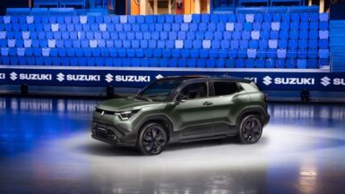Les premières Suzuki e Vitara arrivent au Royaume-Uni et suscitent déjà la curiosité des conducteurs