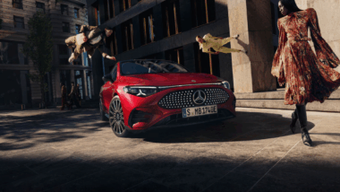 Mercedes lance les commandes de la CLA 200 et suscite déjà l'engouement des passionnés