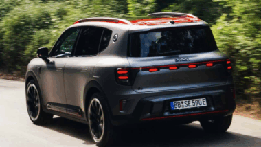 La Smart #5 débarque au Royaume-Uni et suscite déjà la curiosité des automobilistes