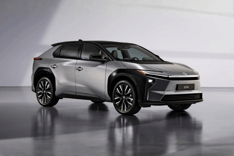 Toyota présente son bZ4X au Royaume-Uni, un modèle qui pourrait bien changer la donne